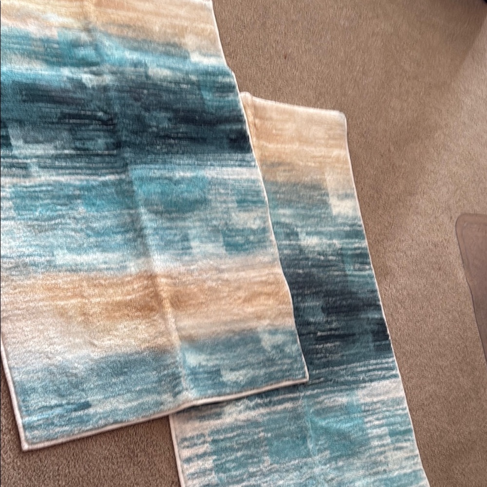 Blue and Tan Rug Set